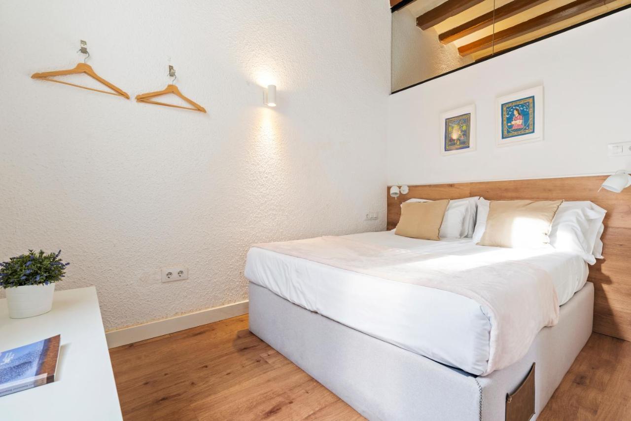 Ferienwohnung Flateli Borrell Barcelona Exterior foto